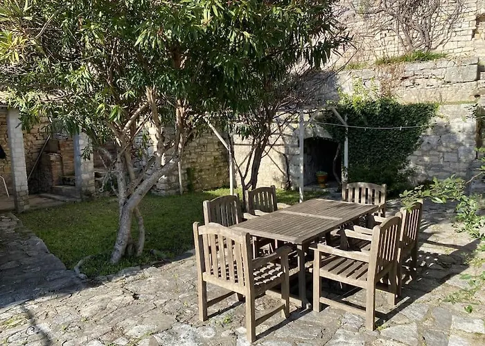 L' Horloge Vezenobres